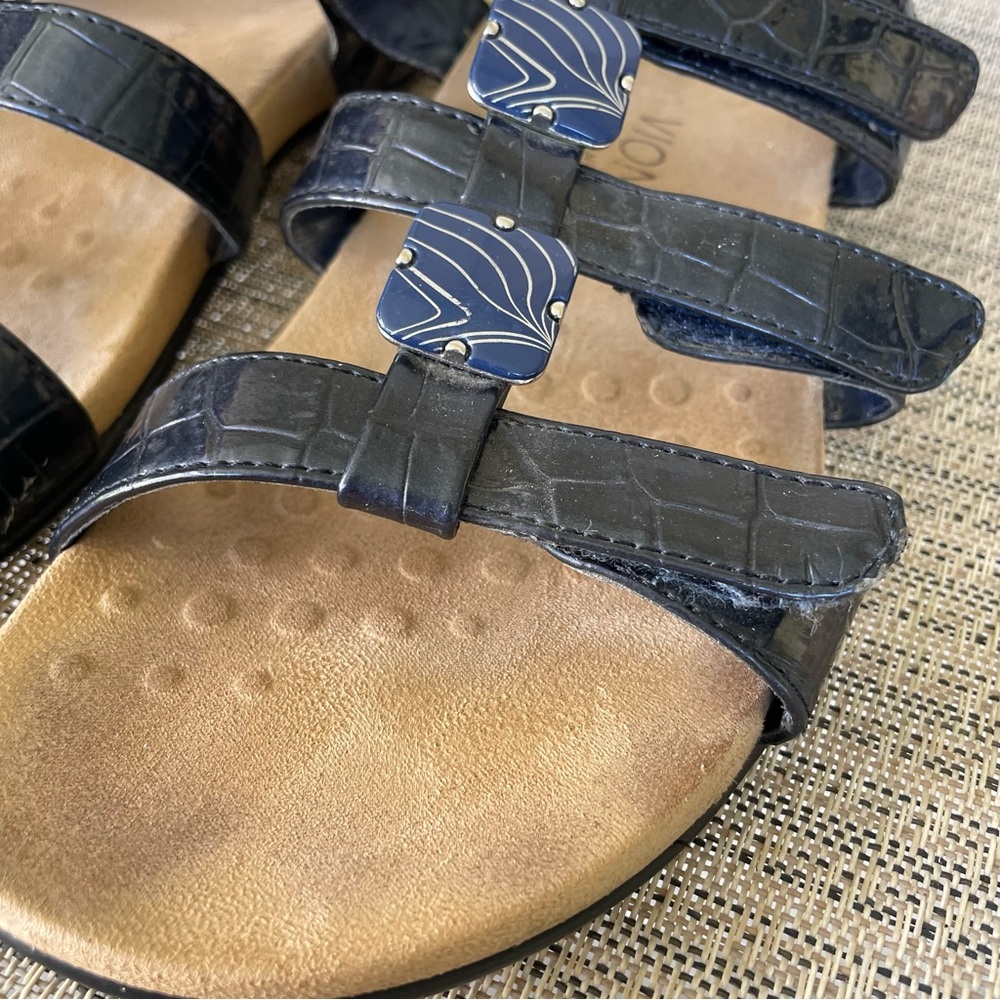 Vionic Amber Navy Back Strap Sandals Orthodic Size 8 - Picture 3 of 9
